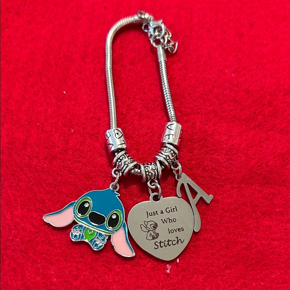 Charm Bracelet with charm stitch